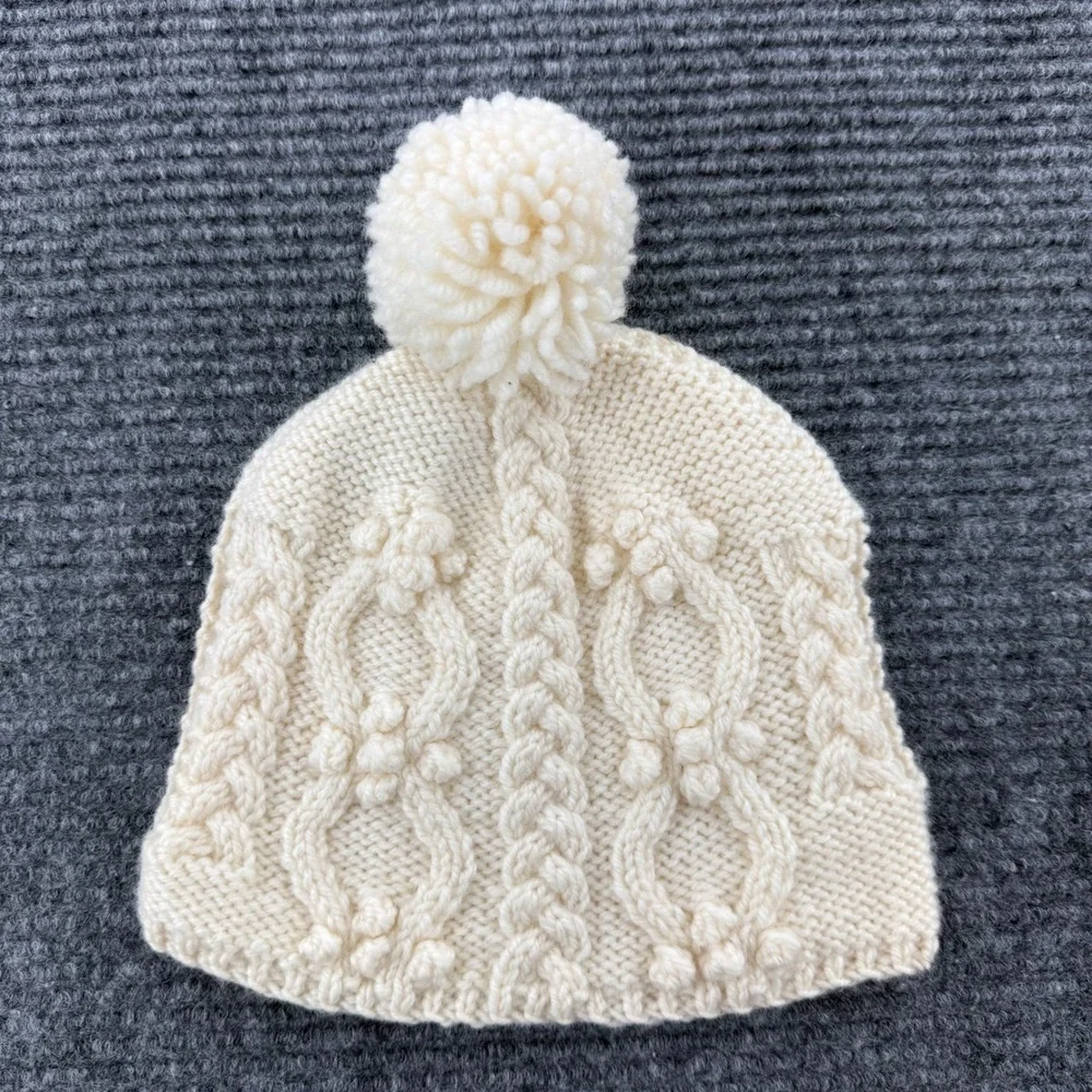 Aran Woollen Mills Handknit Tea Cosy Cream Cable Knit Pom Pom Wool